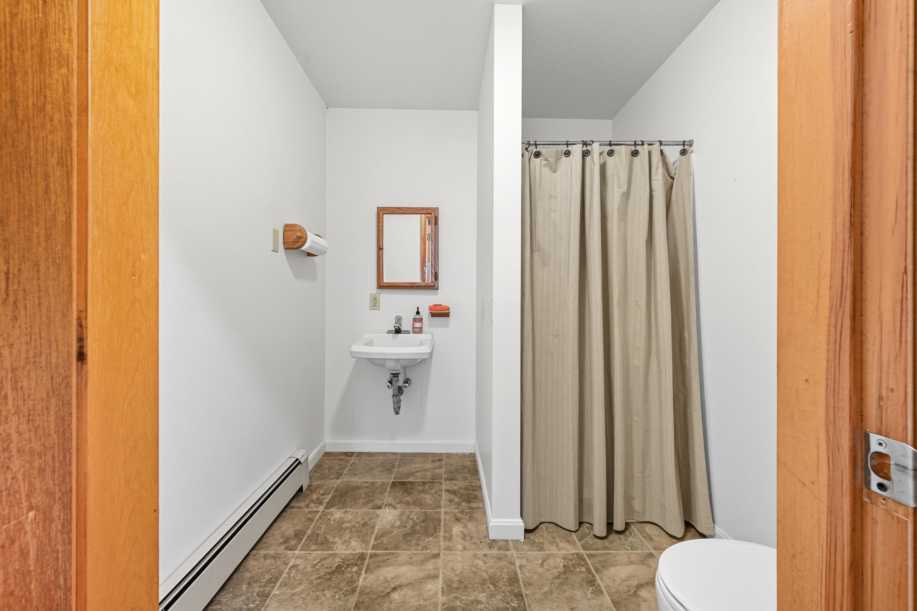 9 Union Street Property Photo 44