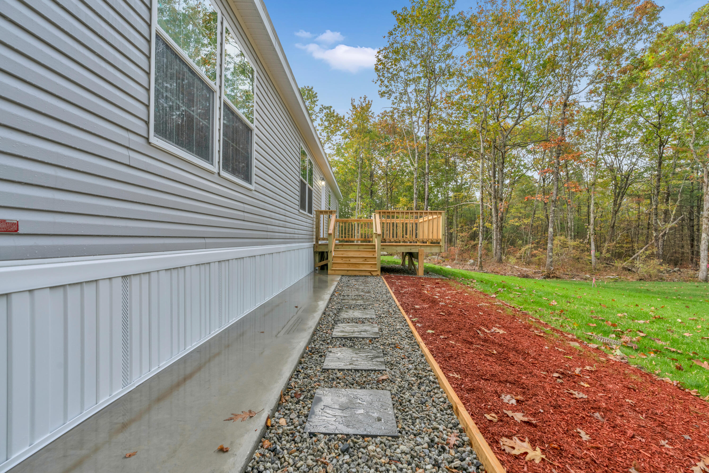 65 Old County Road Property Photo 6