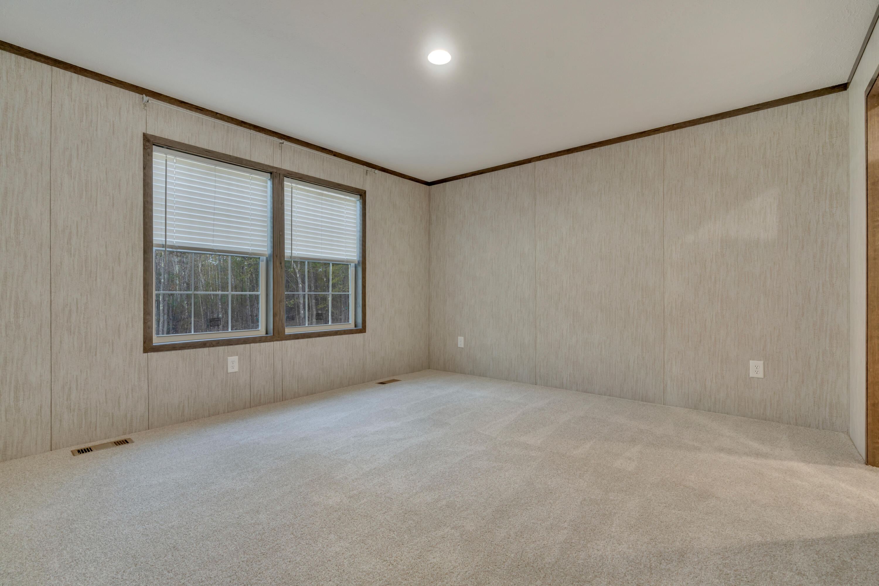 65 Old County Road Property Photo 16