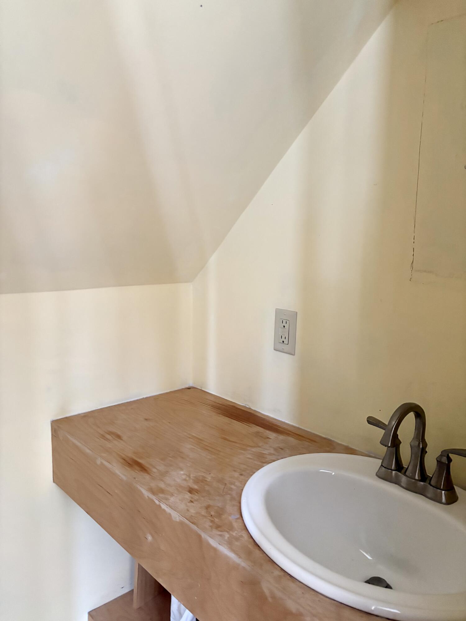 40 Shackford Street Property Photo 34