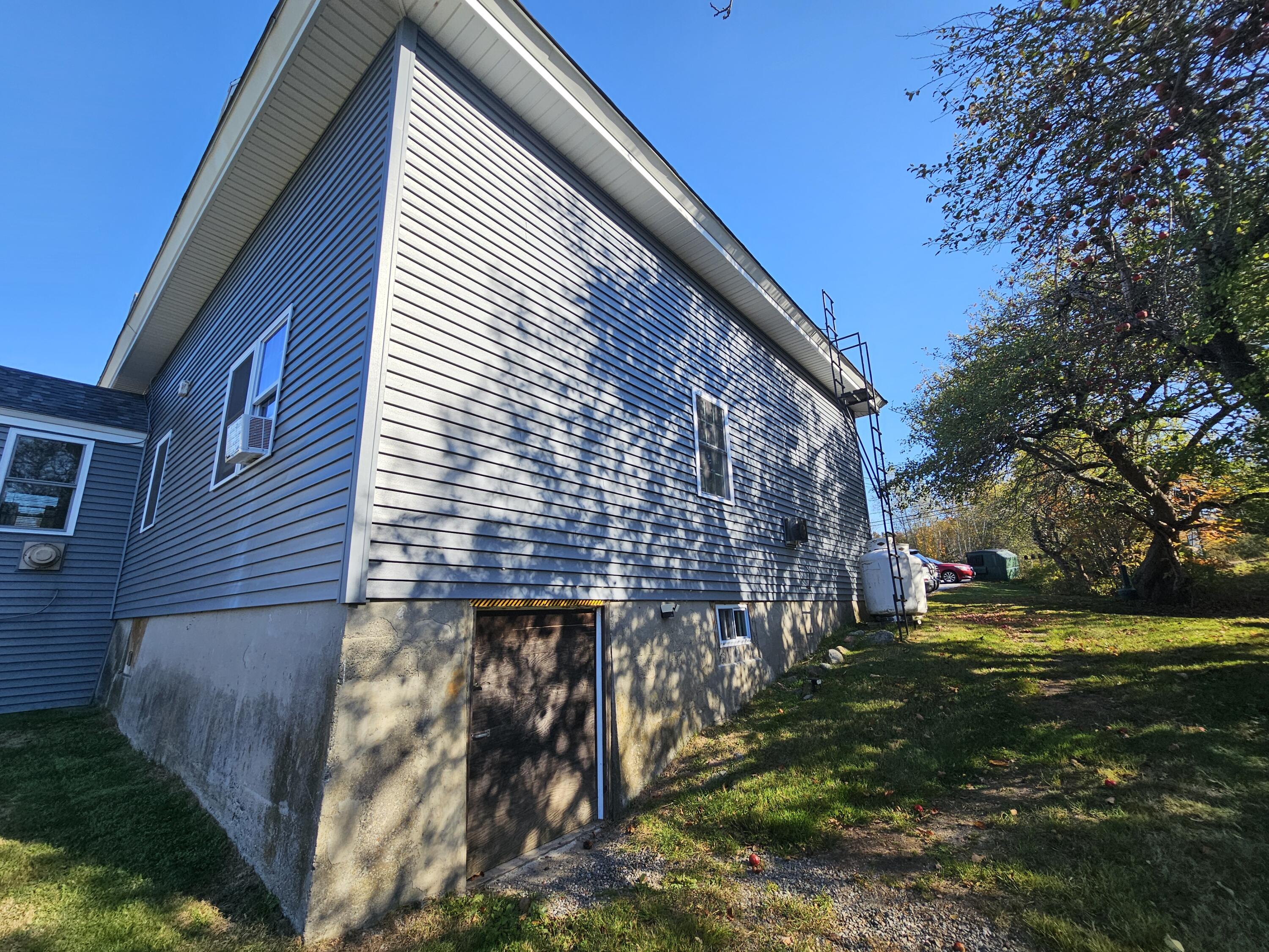 763 S Gouldsboro Road Property Photo 5