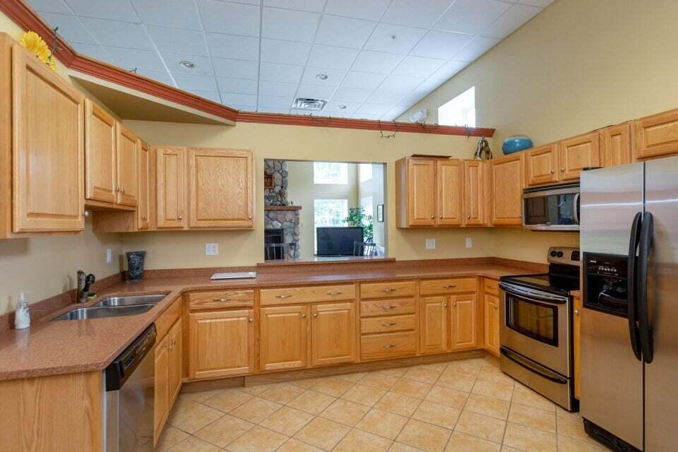 16 Harvest Hill Lane 2 Property Photo 8