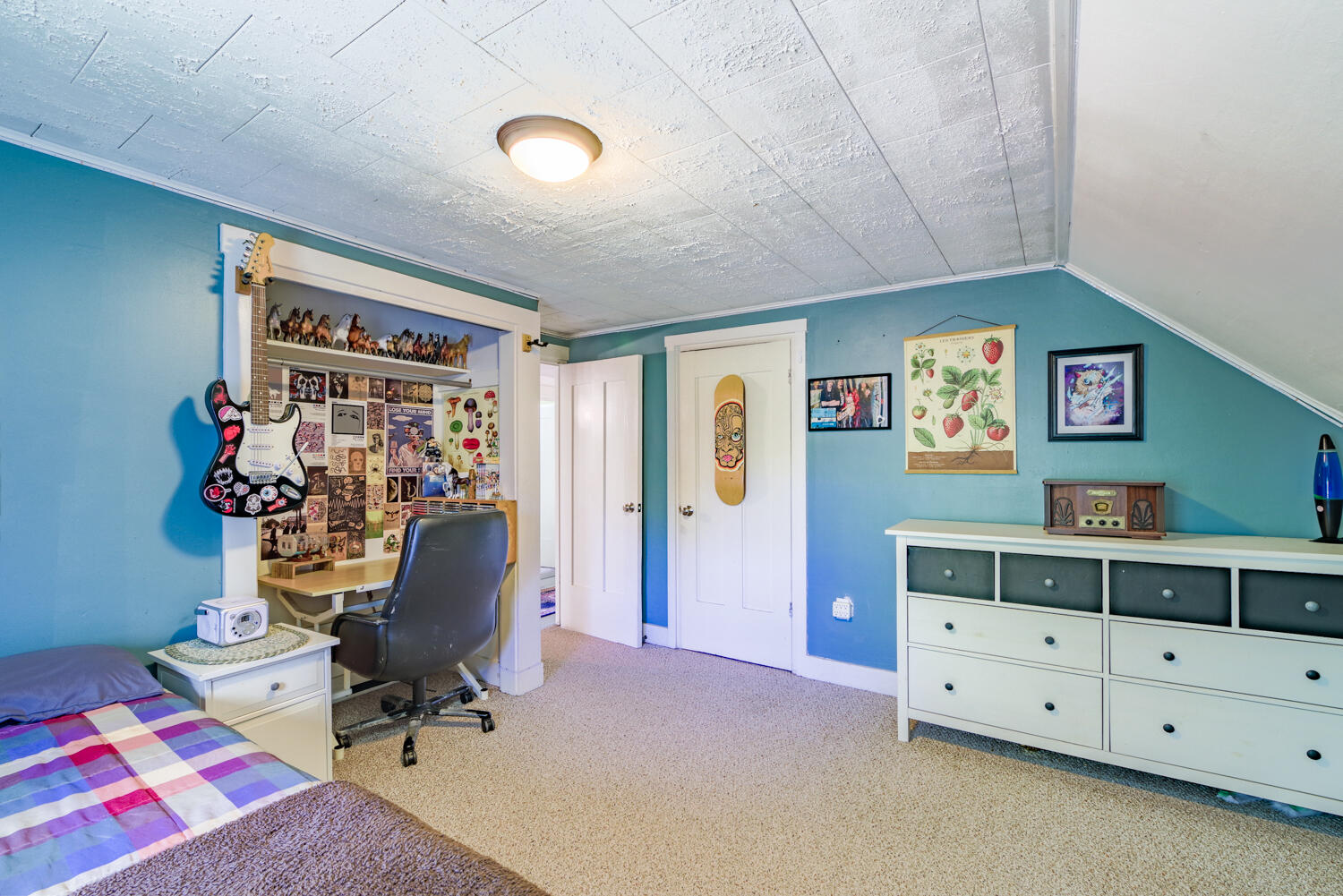 338 Western Avenue Property Photo 49