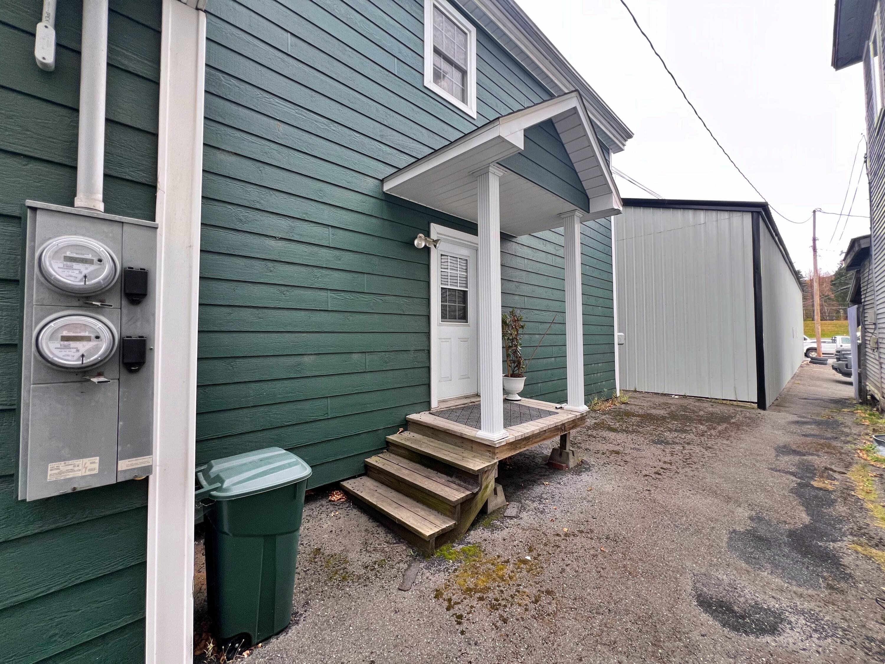 112 W Main Street Property Photo 5