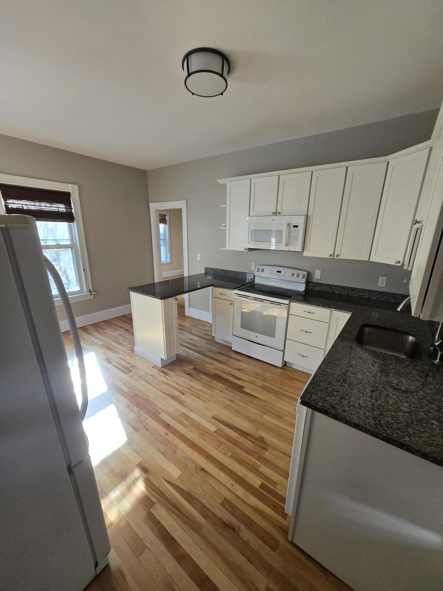14 Boynton Street Property Photo 6