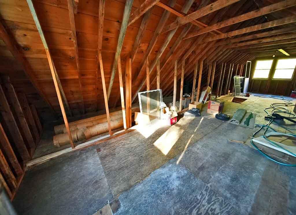 2053 Forest City Road Property Photo 24