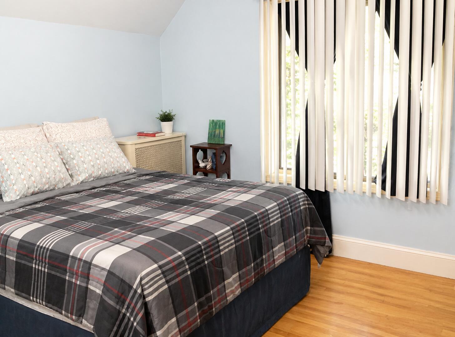 5 Epworth Street Property Photo 18