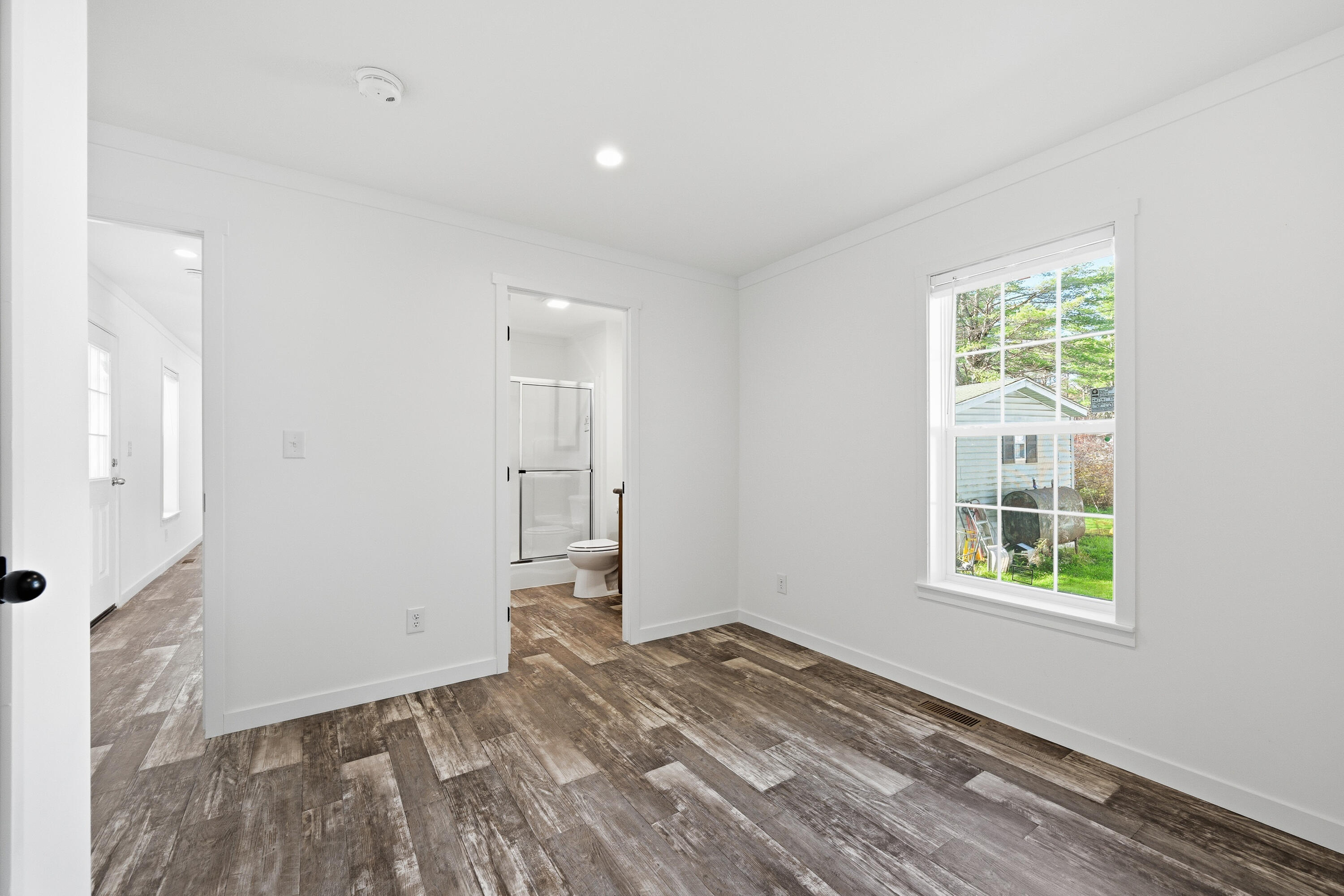 46 Victoria Drive Property Photo 7