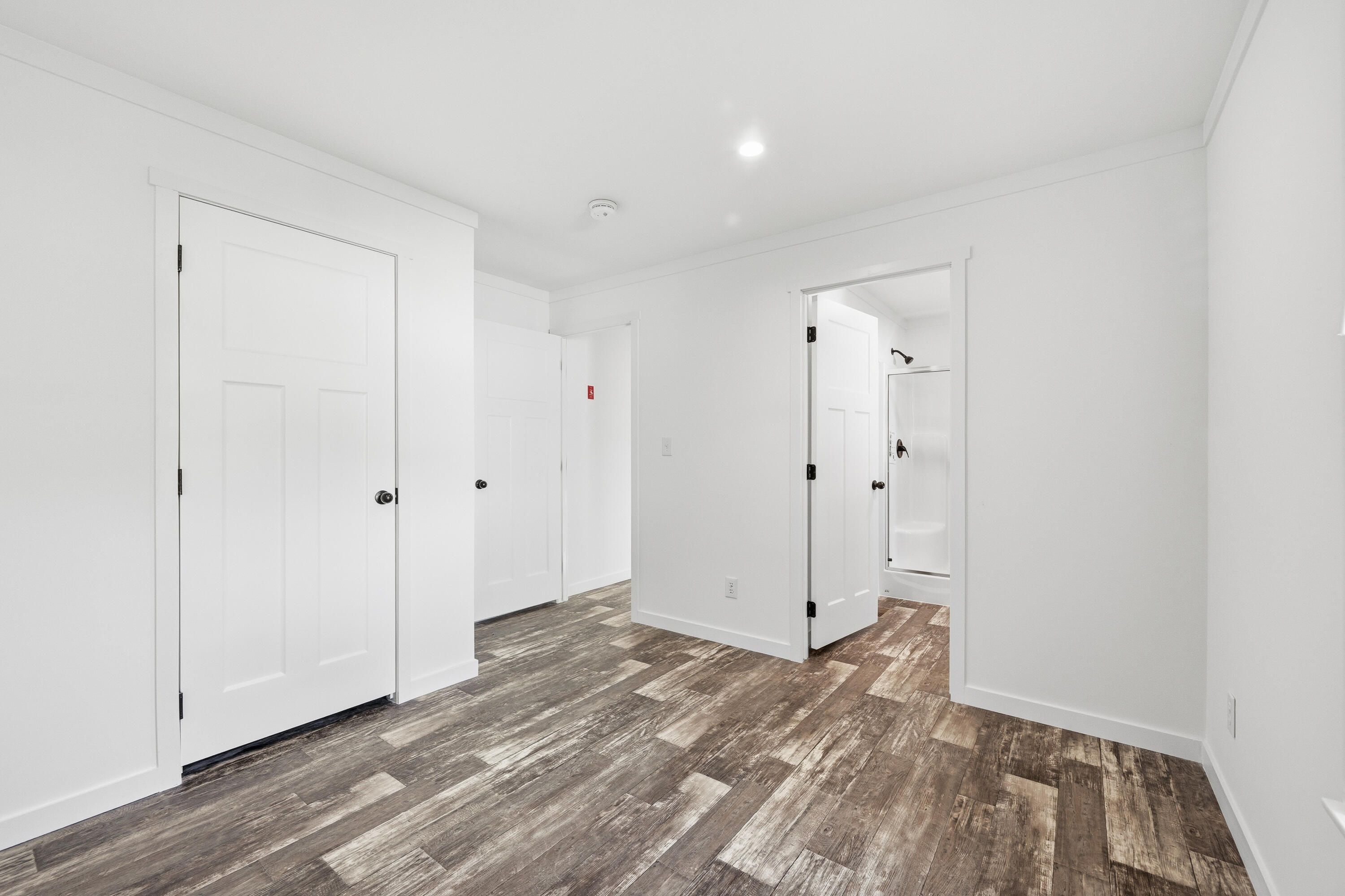 46 Victoria Drive Property Photo 8