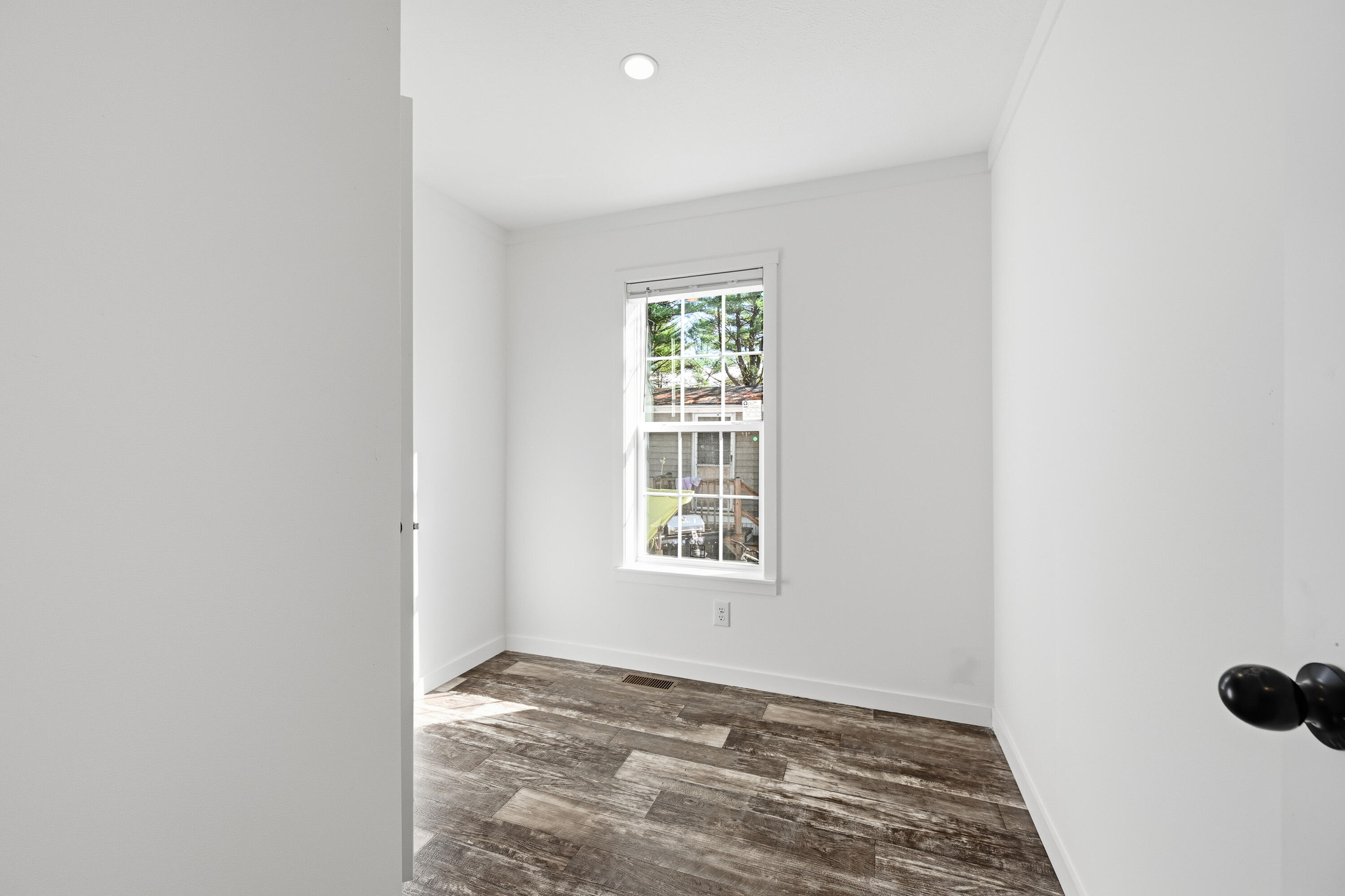 46 Victoria Drive Property Photo 12