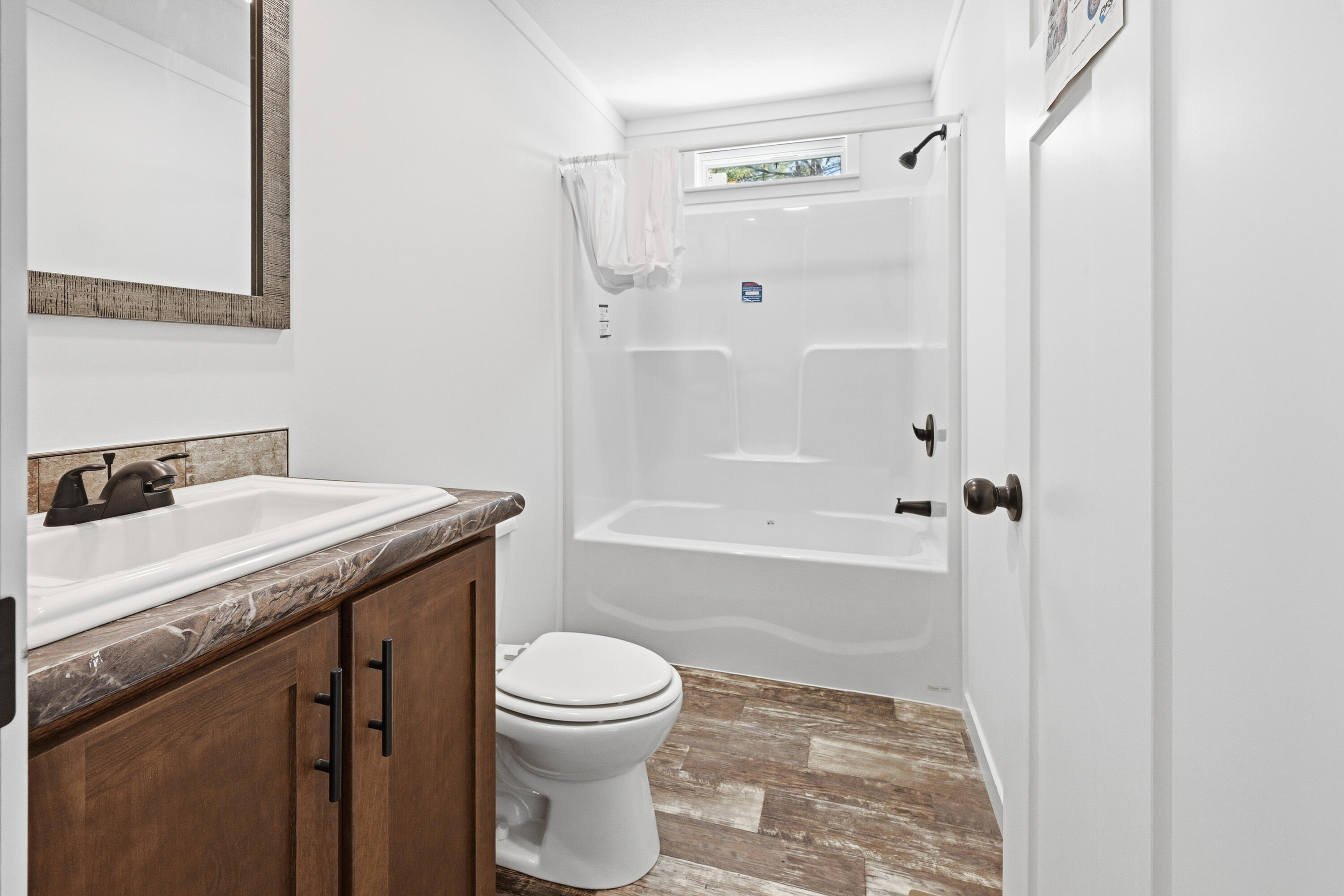 46 Victoria Drive Property Photo 14