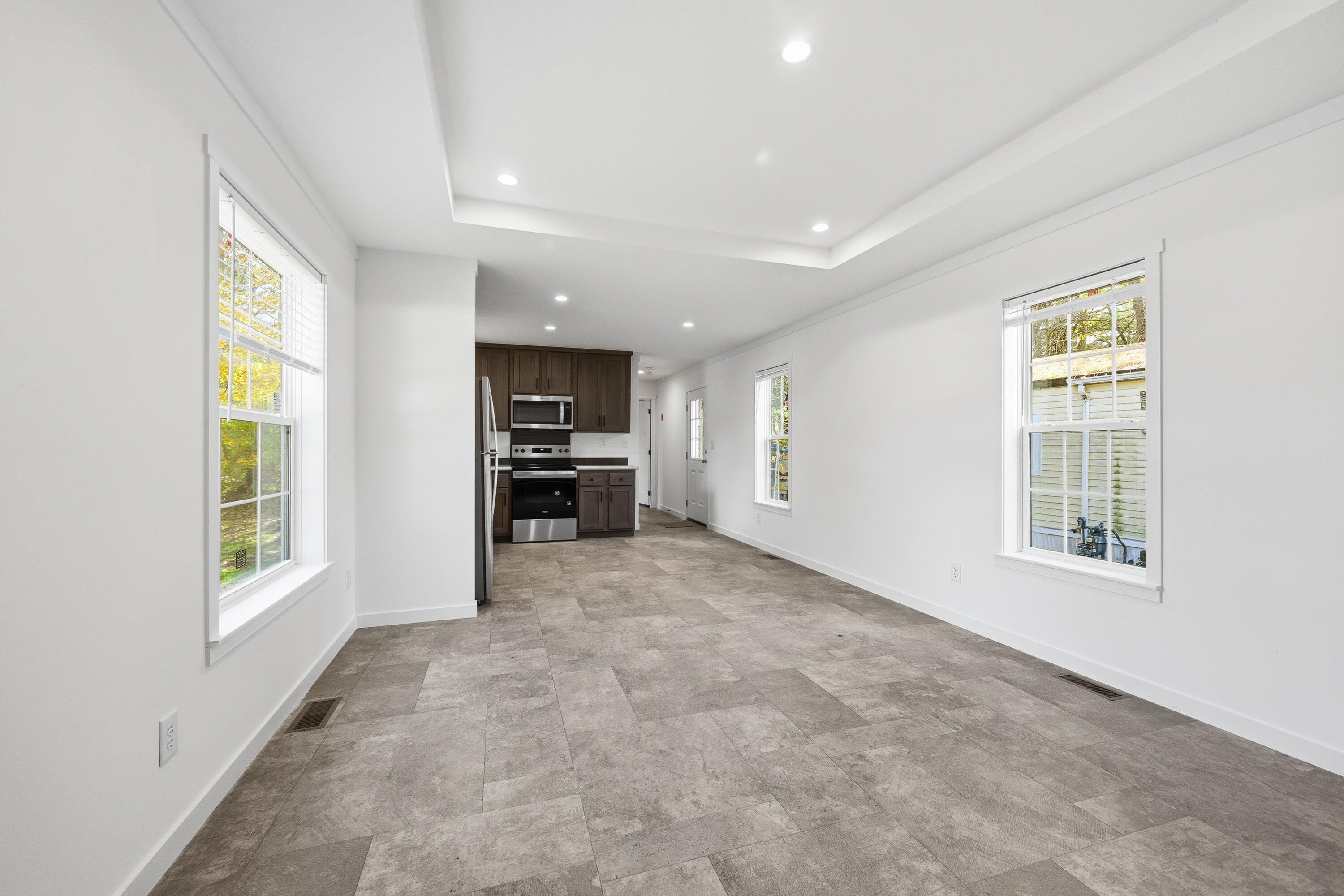 8 Victoria Drive Property Photo 2
