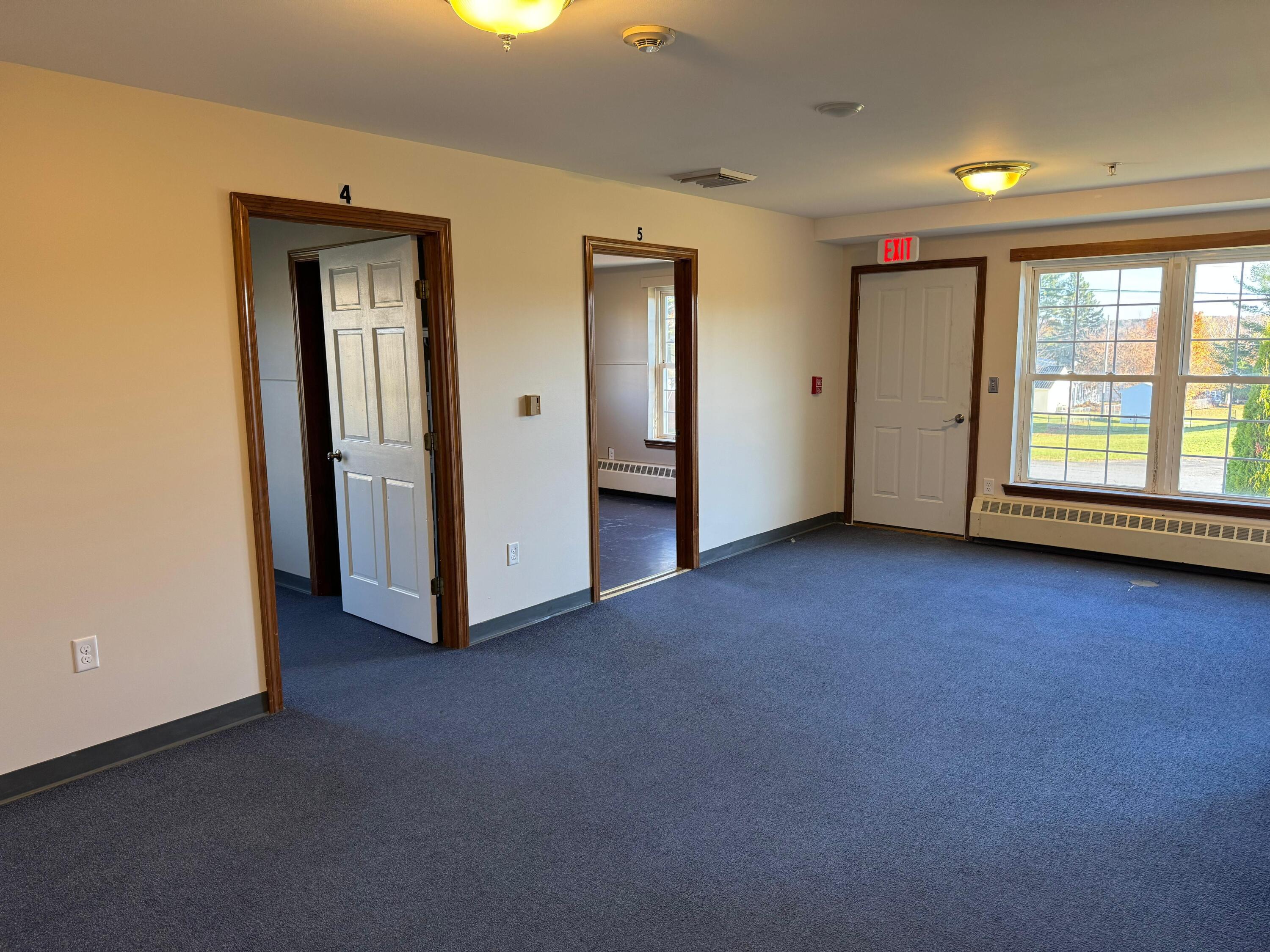 8 Wesleyan Street Property Photo 17