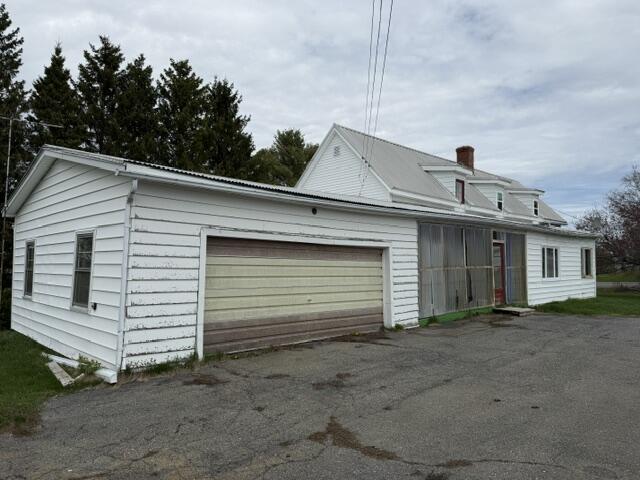 1300 Van Buren Road Property Photo 4