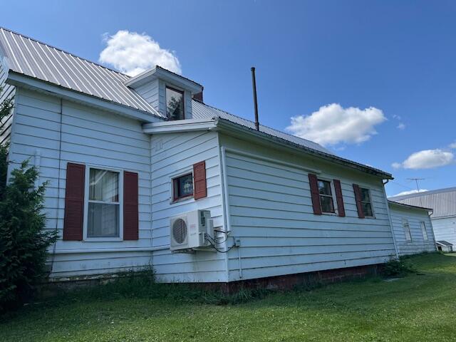 1300 Van Buren Road Property Photo 5