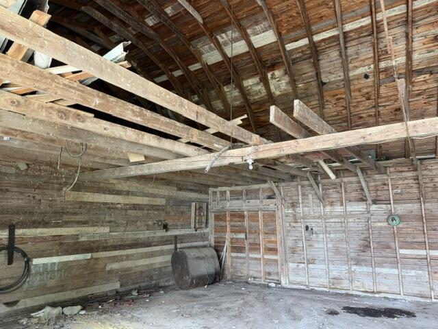 1300 Van Buren Road Property Photo 36