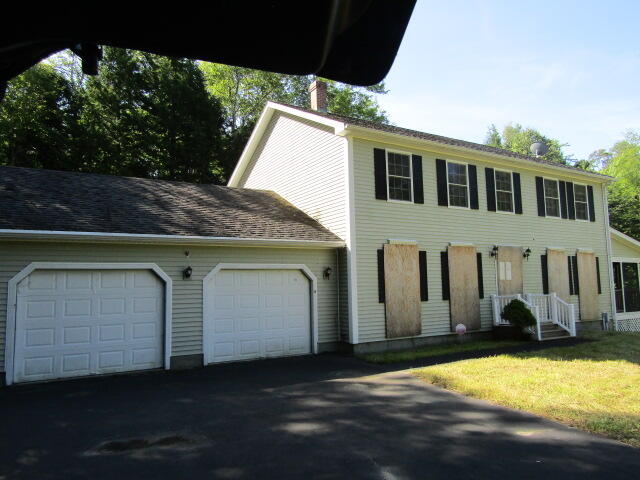 55 Londonderry Lane Property Photo 1