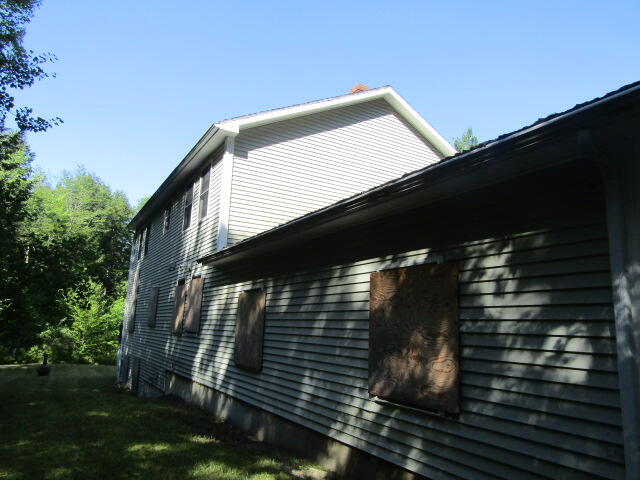 55 Londonderry Lane Property Photo 4