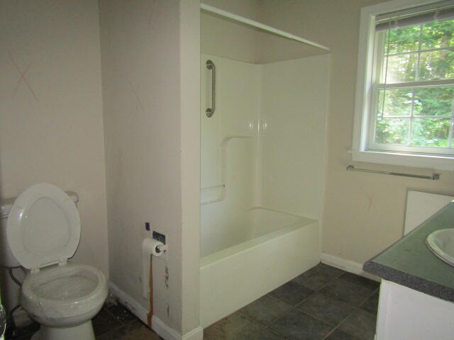 55 Londonderry Lane Property Photo 22