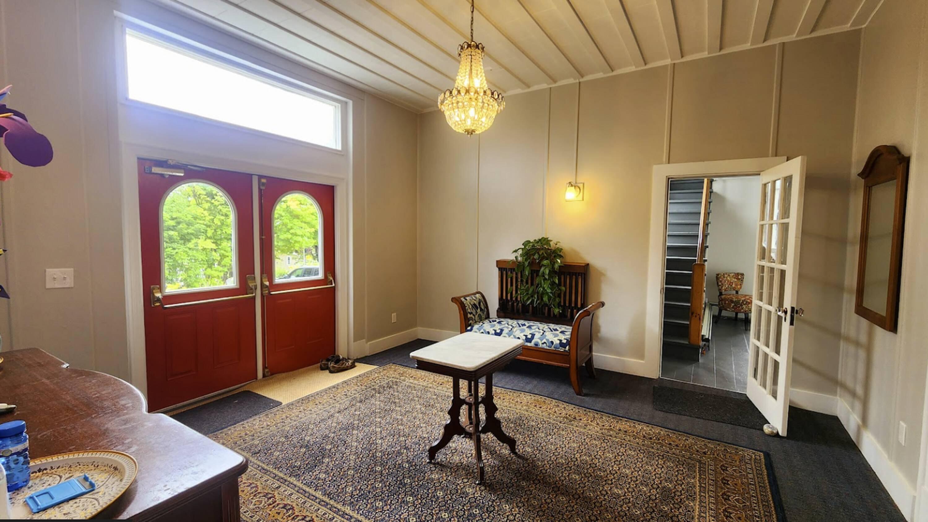 17 Union Street Property Photo 8