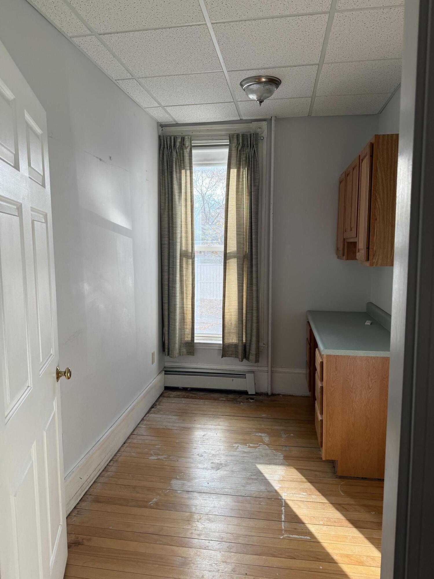 99 State Street Property Photo 11