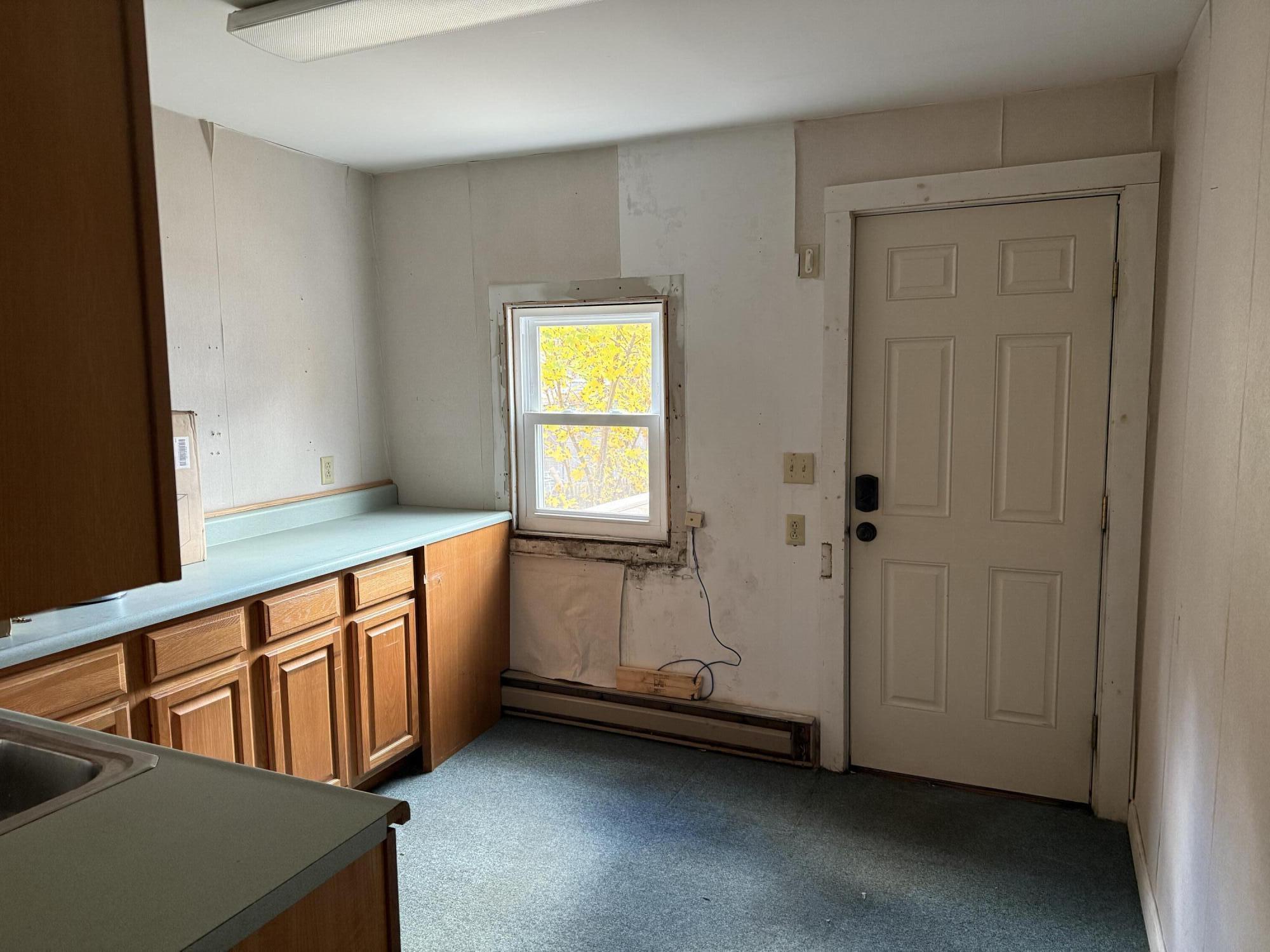99 State Street Property Photo 18