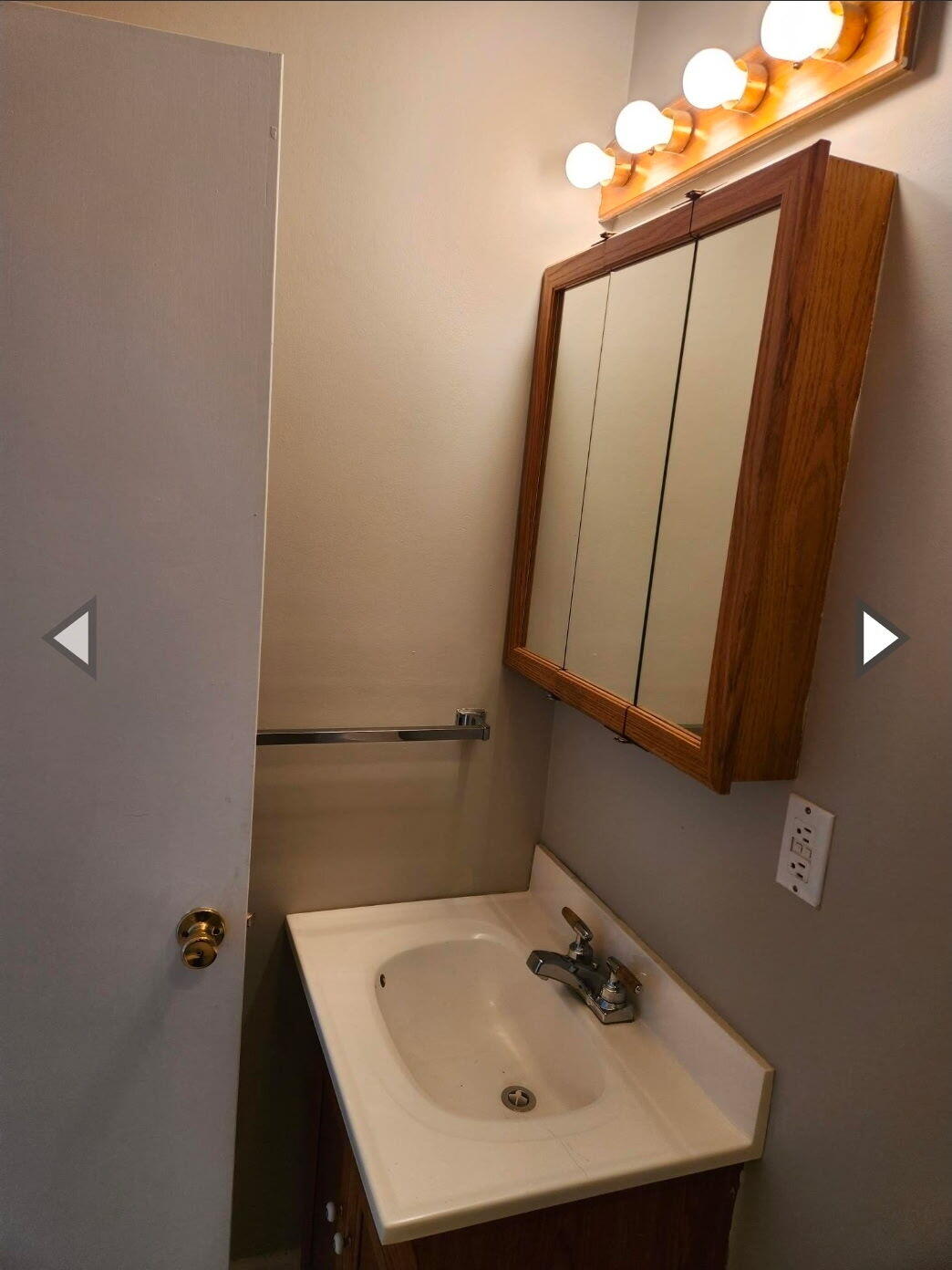 99 State Street Property Photo 41