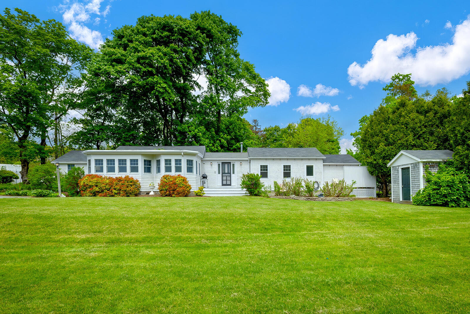 6 Gilpatrick Lane Property Photo 1