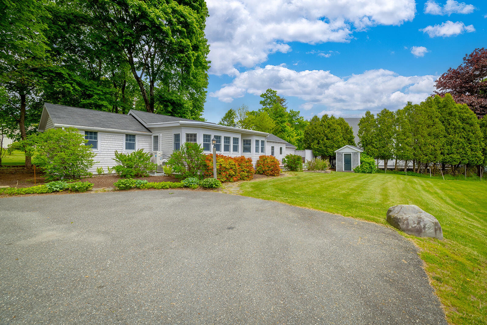 6 Gilpatrick Lane Property Photo 3