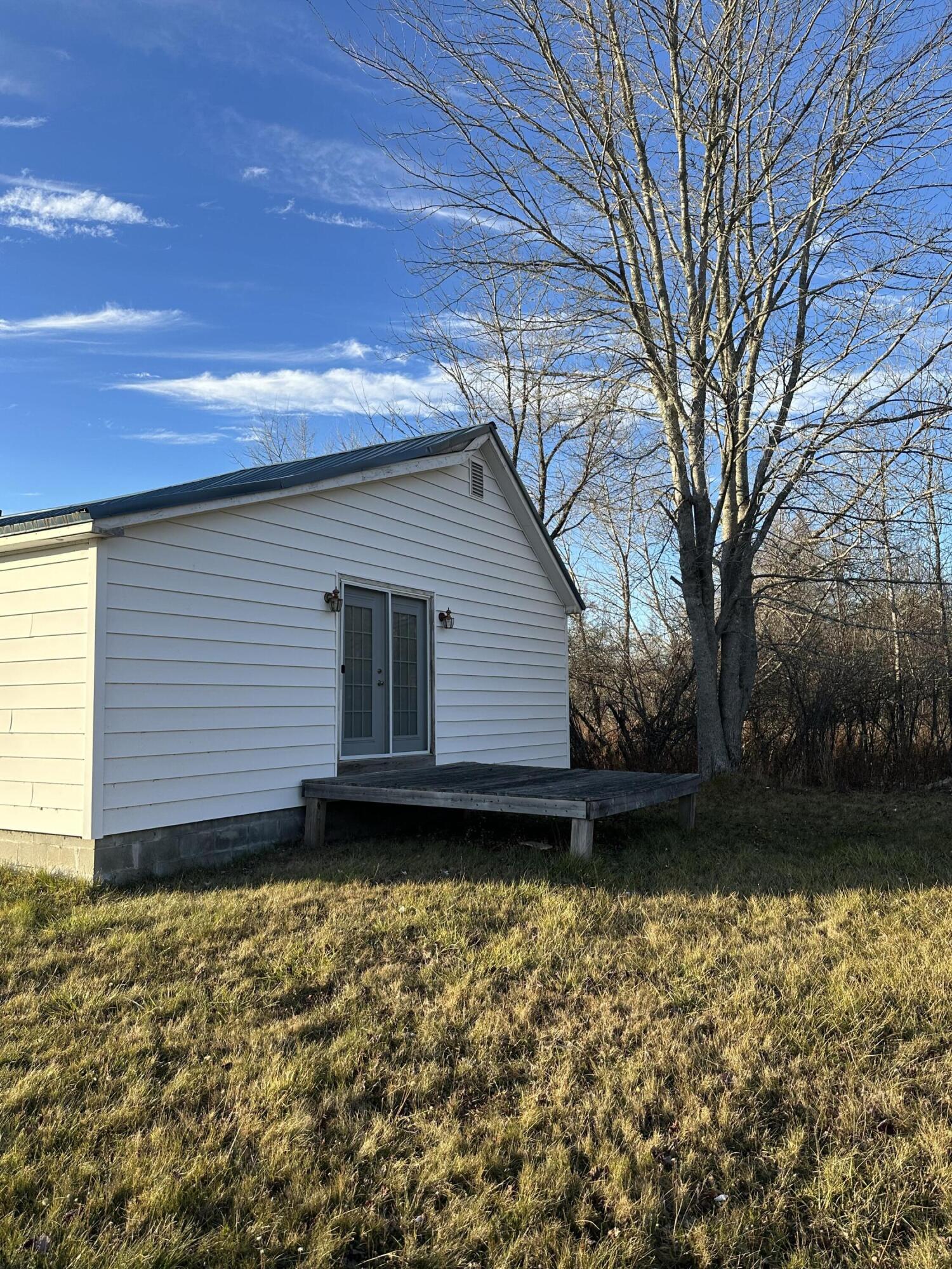 1491 Main Street Property Photo 4