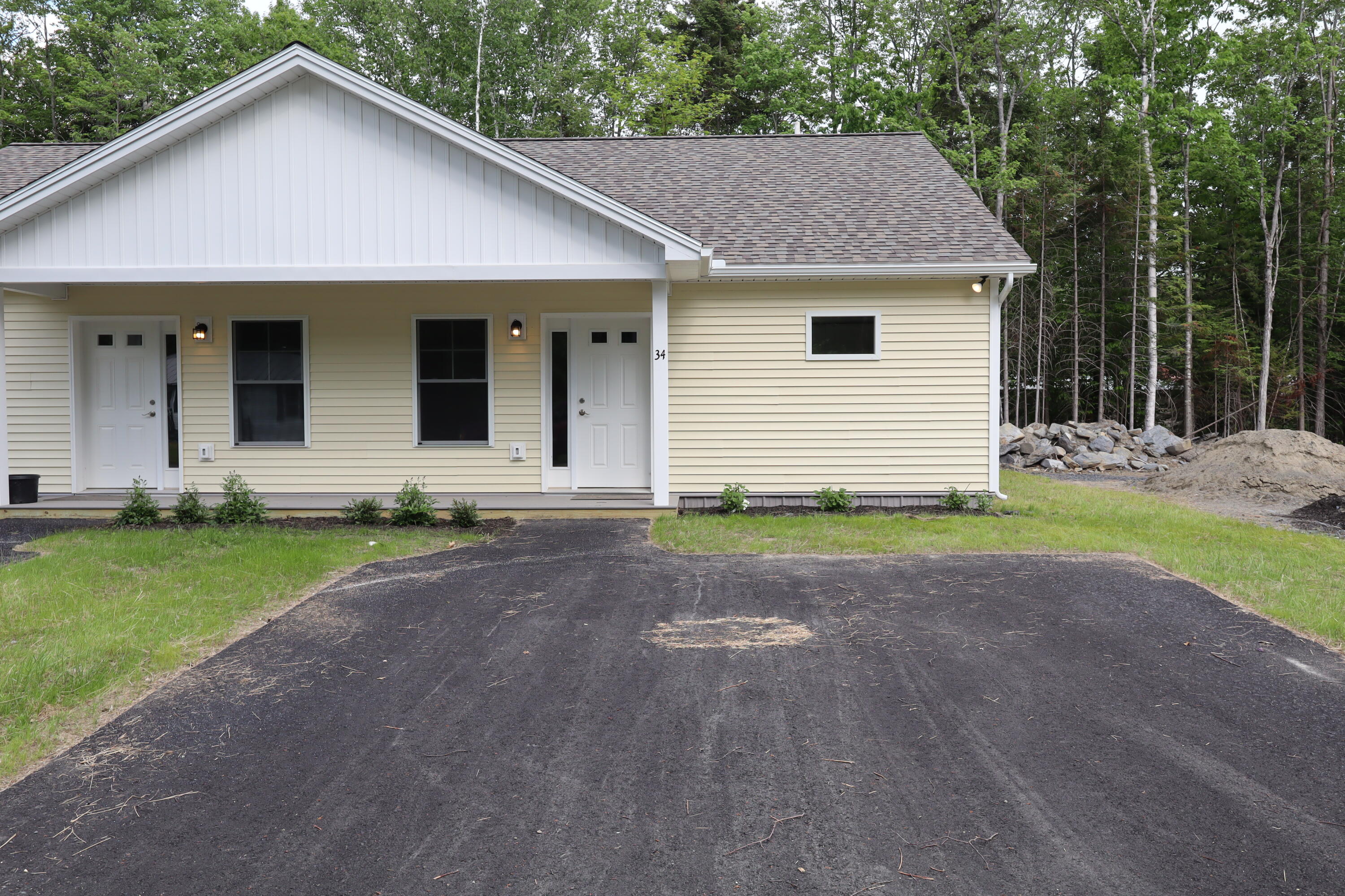 34 Lewis Street Property Photo 1