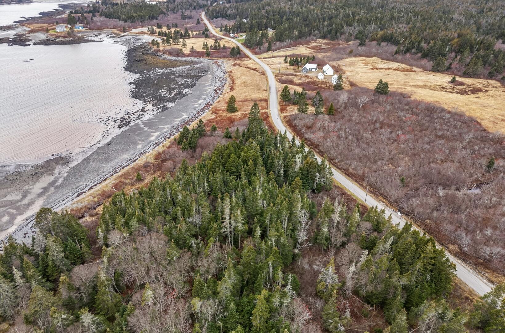 L11/12/14 Boot Cove Road Property Photo 7