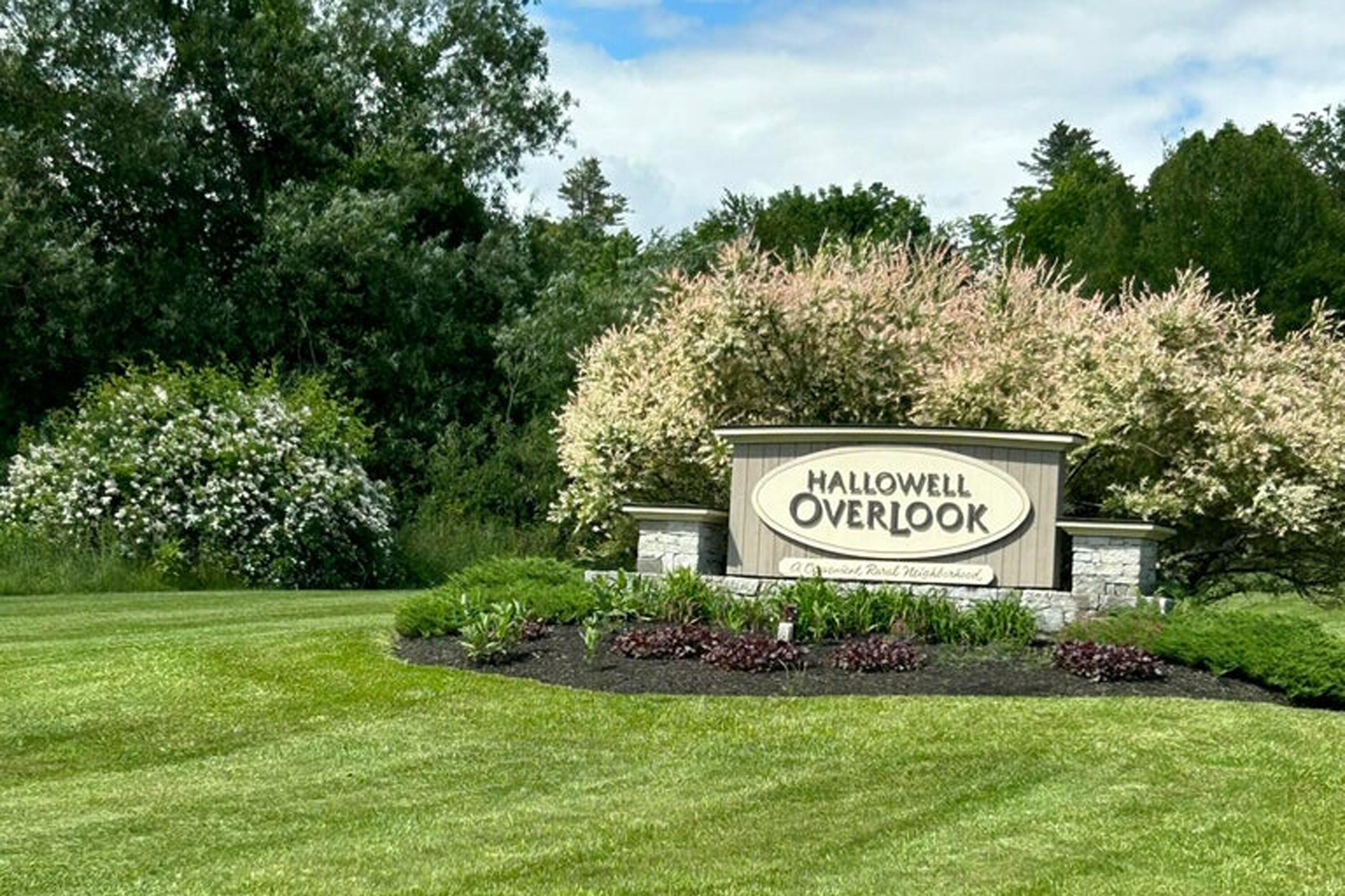 11 Overlook Drive 11 Property Photo 1