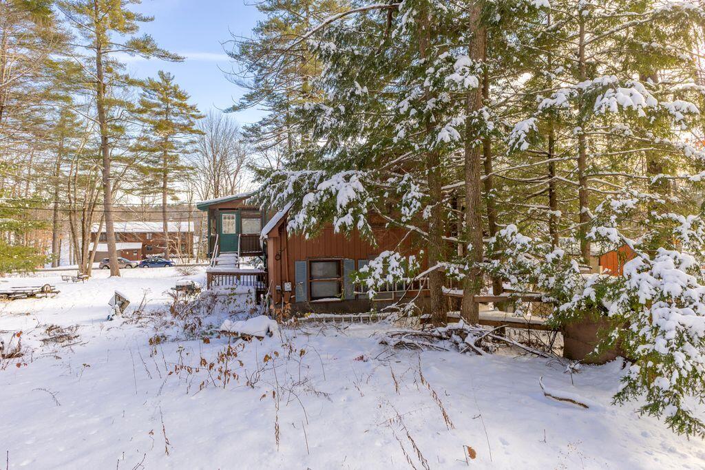 23 Easy Street Property Photo 20