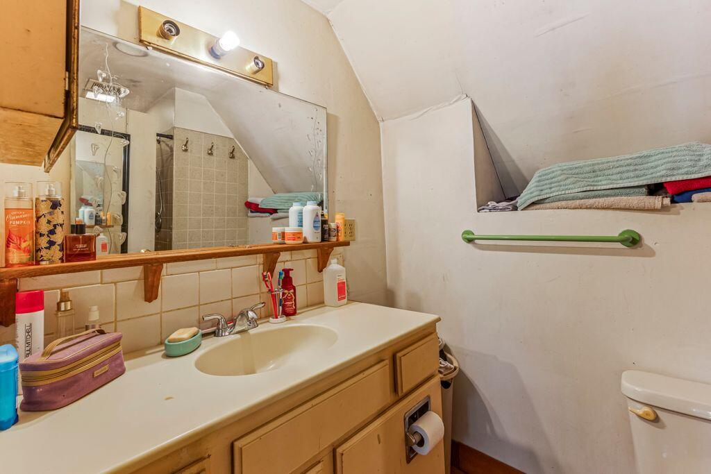 23 Easy Street Property Photo 29