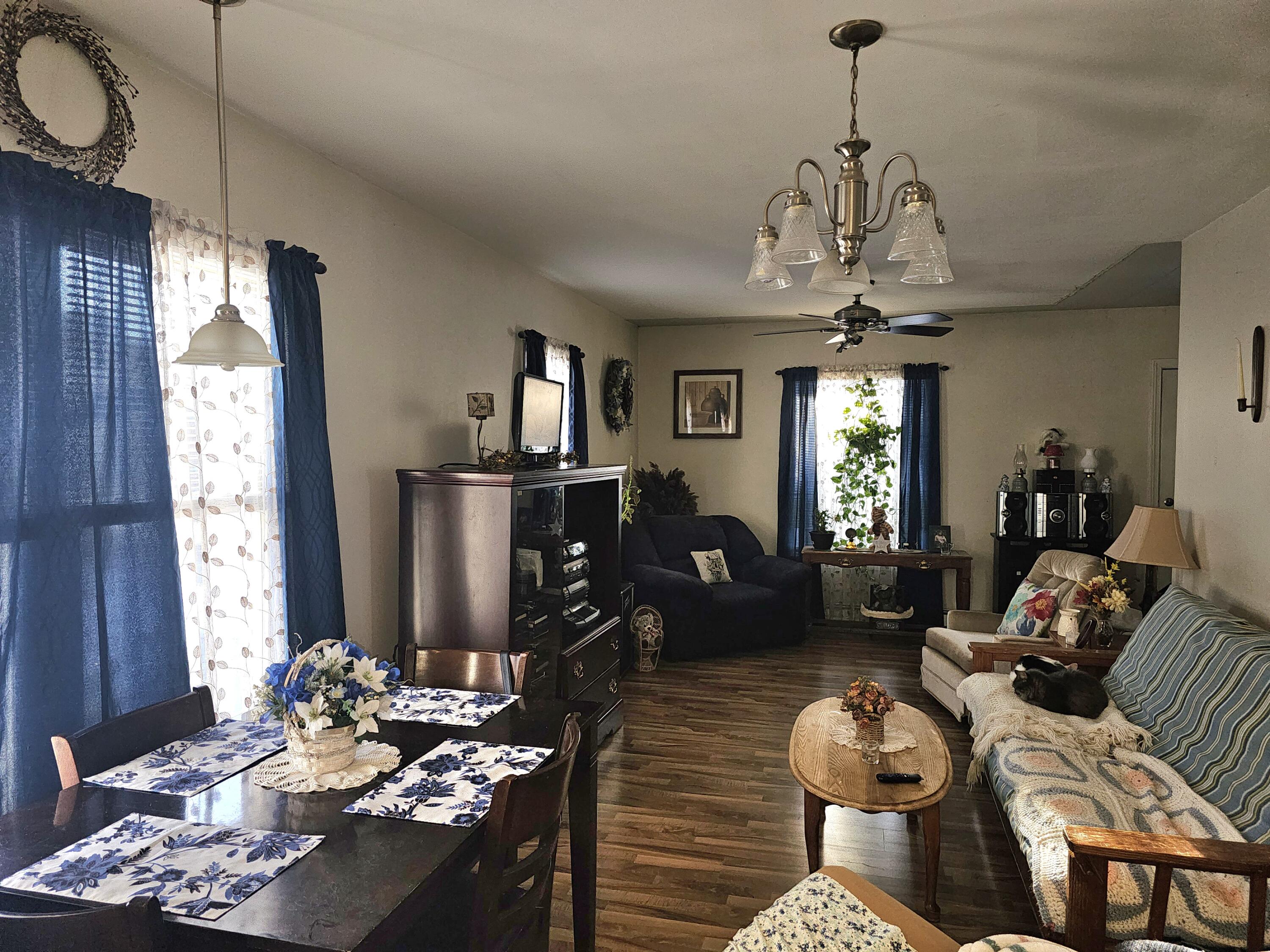 234 Knox Street Property Photo 5