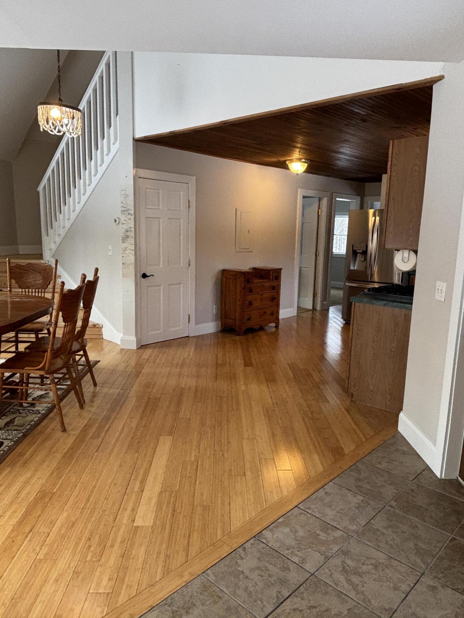 1686 North Road Property Photo 10