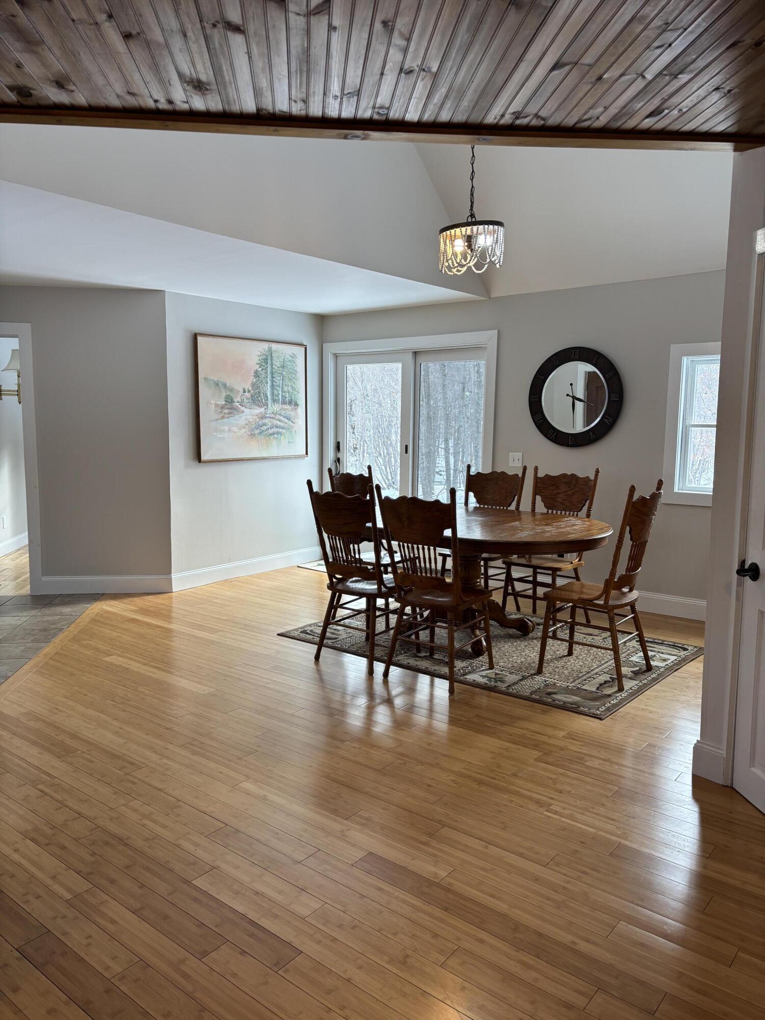 1686 North Road Property Photo 15