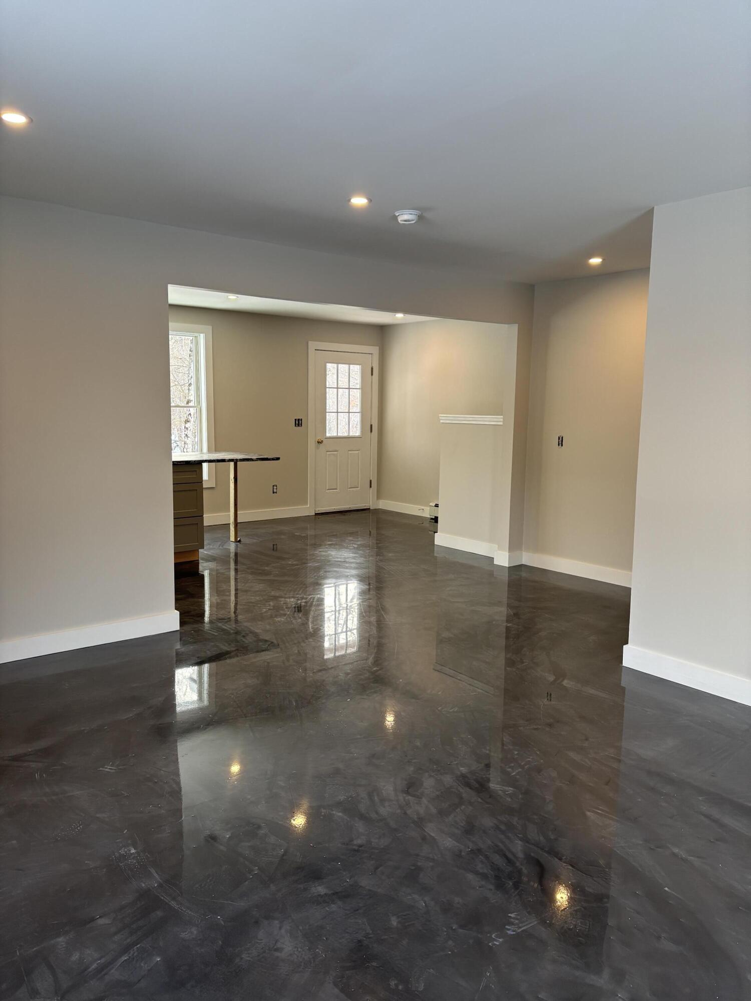 1686 North Road Property Photo 44