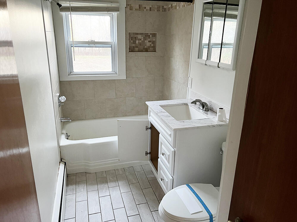 347 Civic Center Drive Property Photo 10
