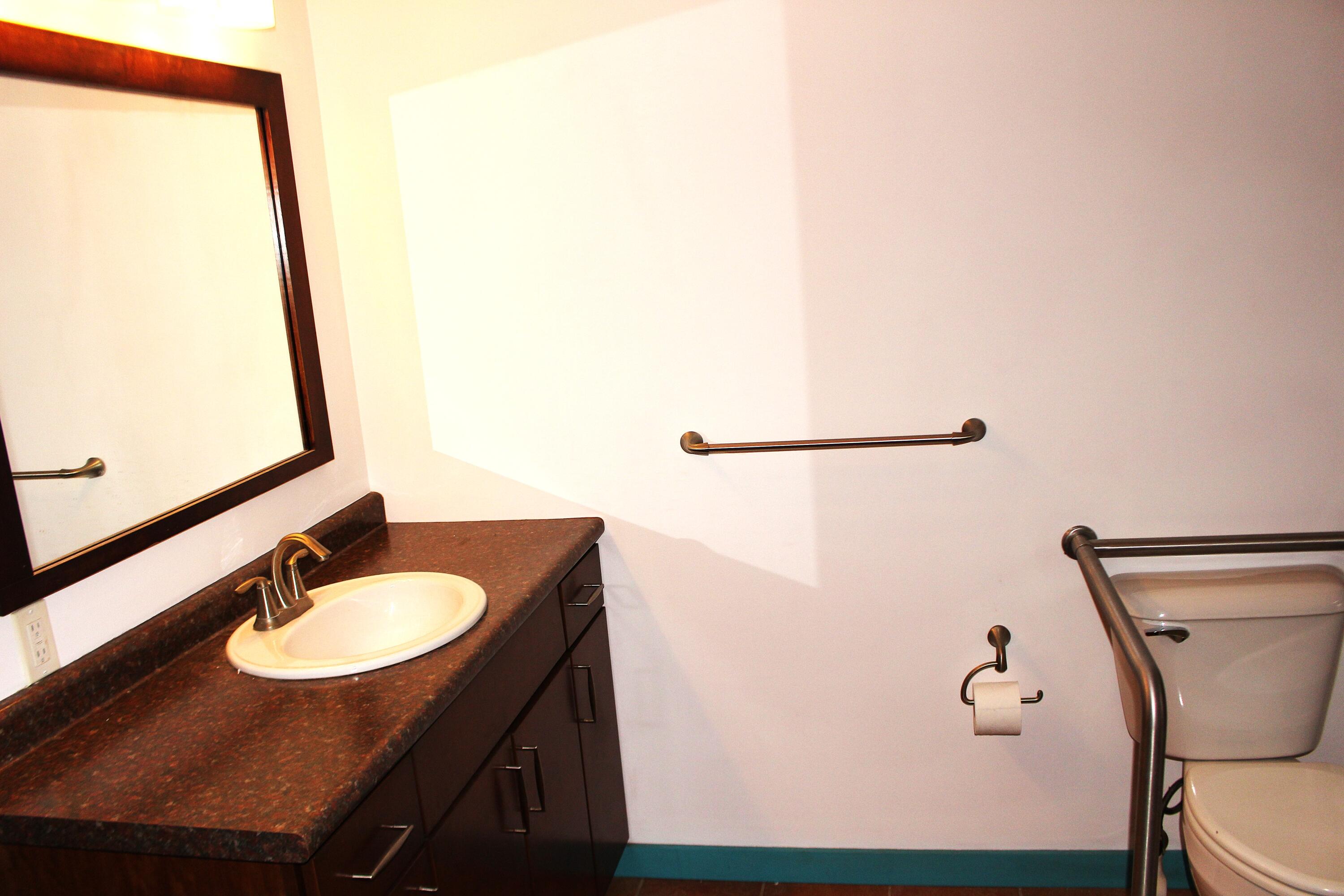 810 Rockland Street Property Photo 6