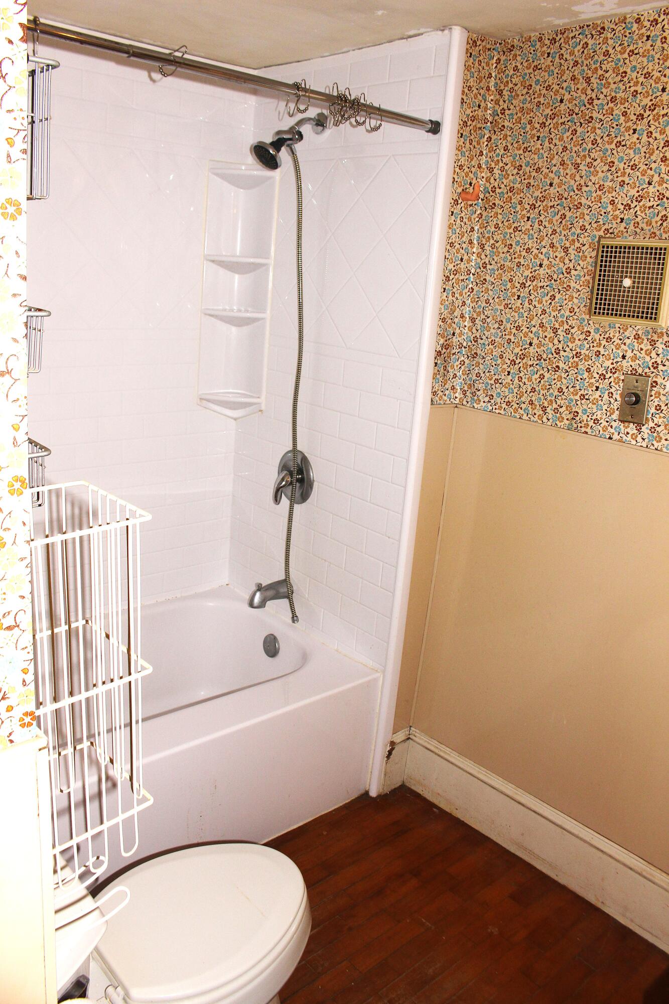 810 Rockland Street Property Photo 23