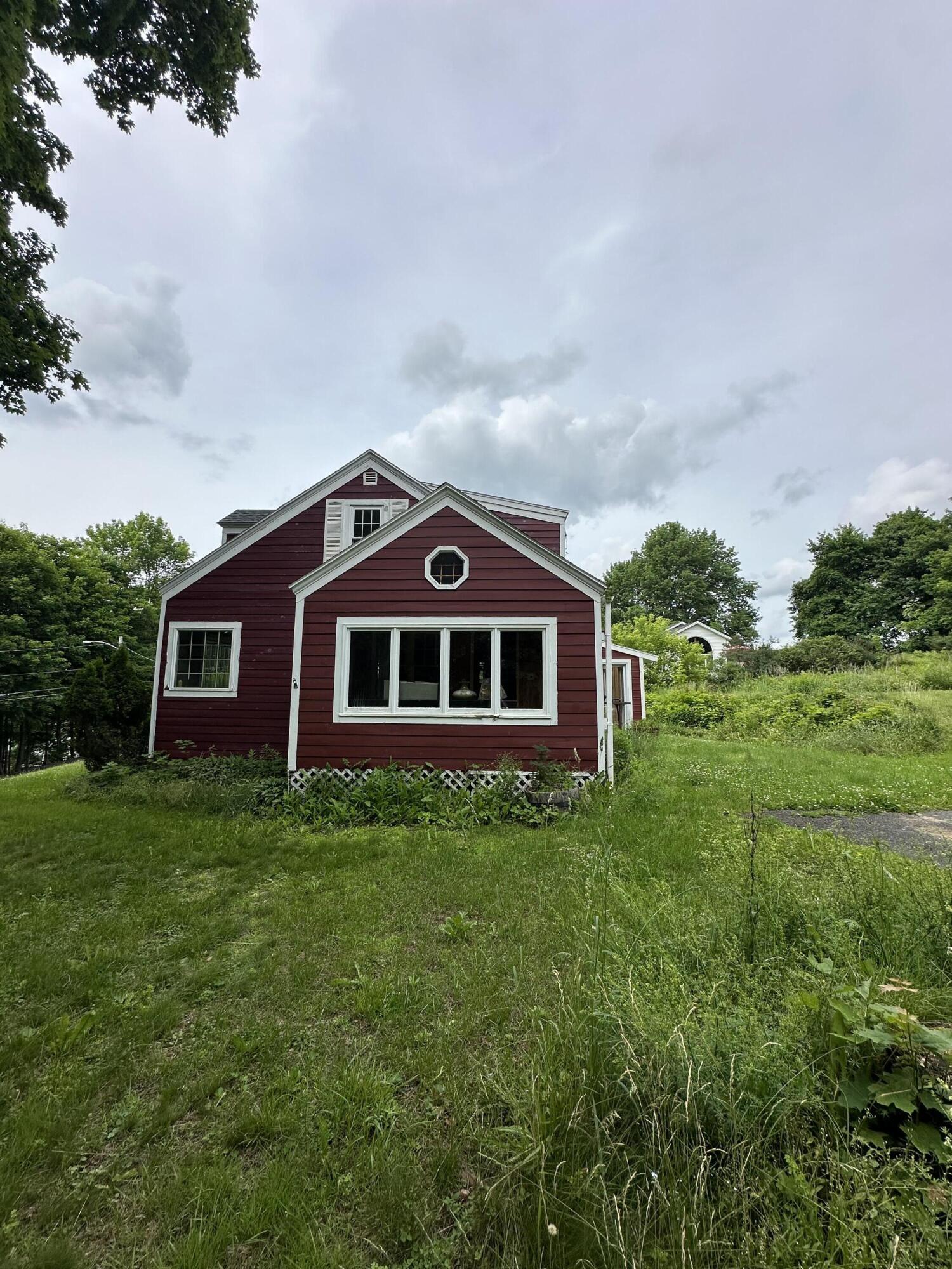 103 Pleasant Street Property Photo 4
