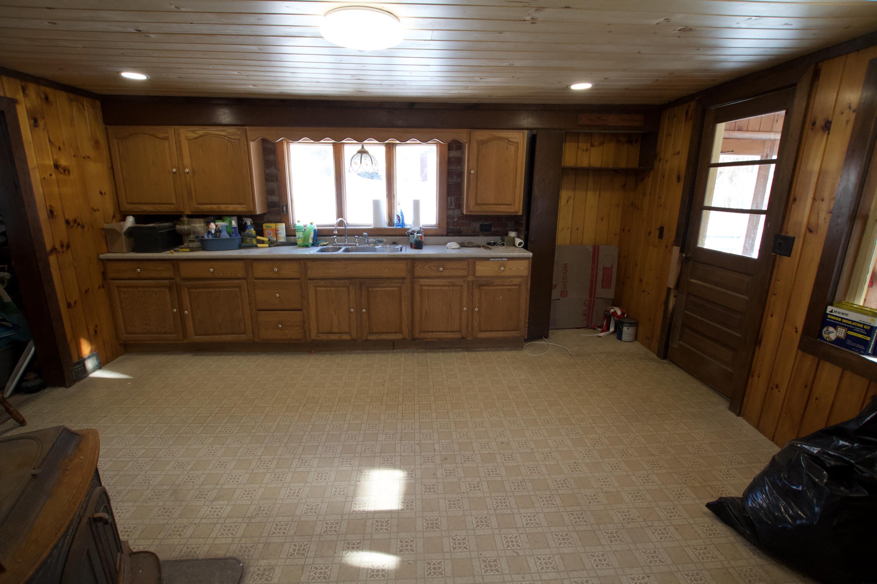 103 Pleasant Street Property Photo 8
