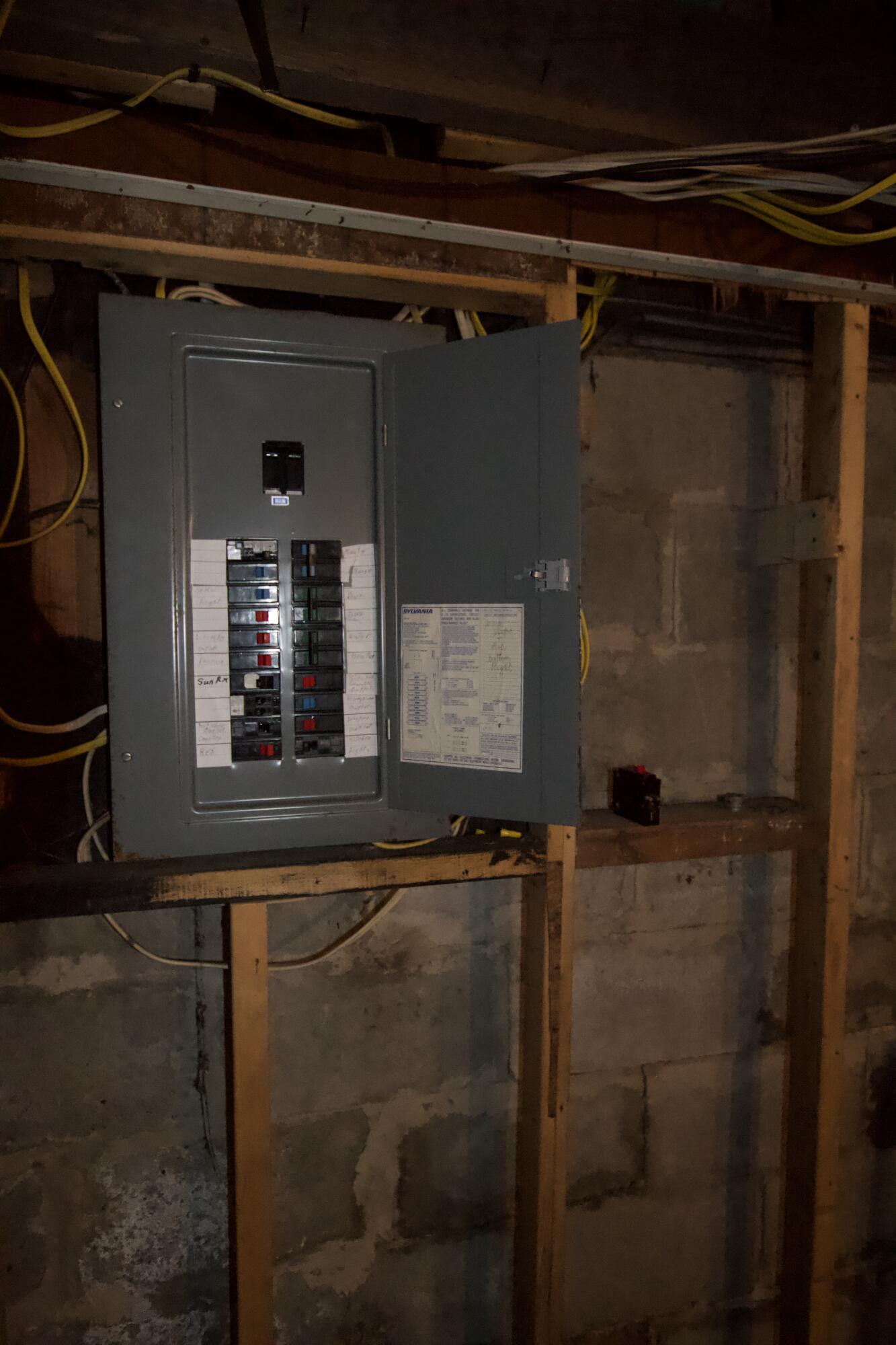 103 Pleasant Street Property Photo 28