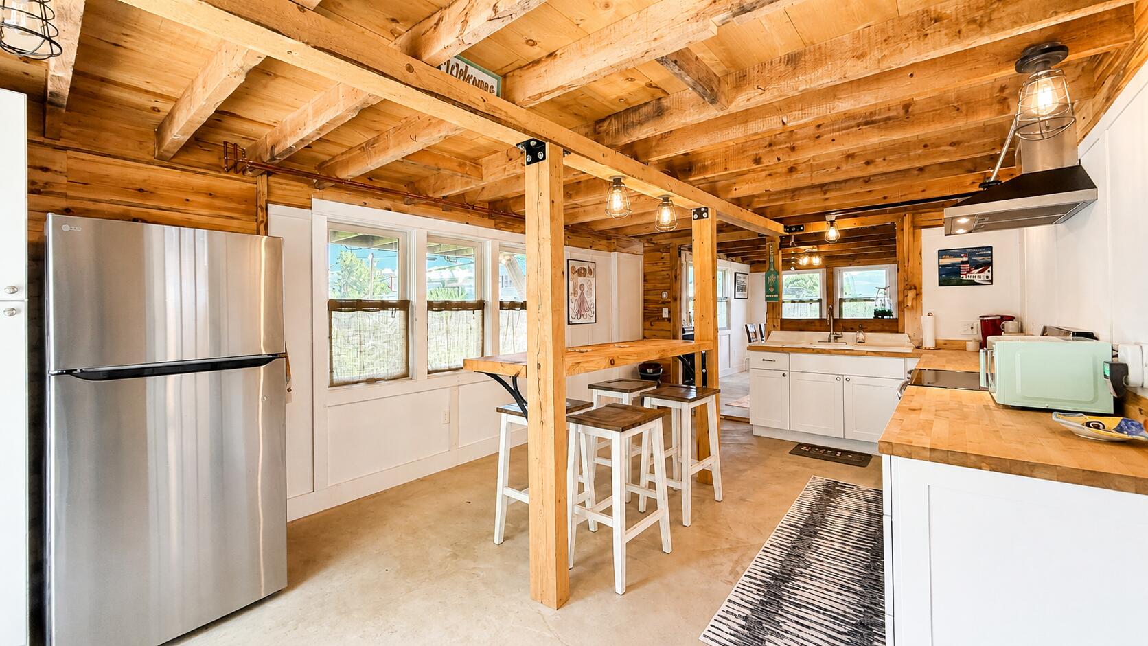 53 Washington Street Property Photo 4
