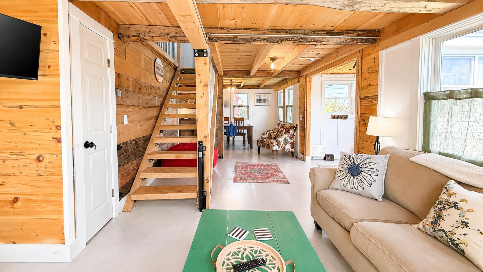 53 Washington Street Property Photo 15