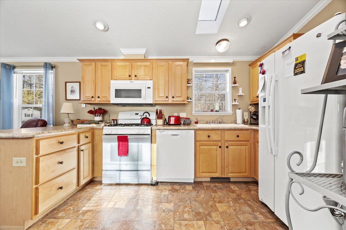 72 Golden Era Circle Property Photo 9