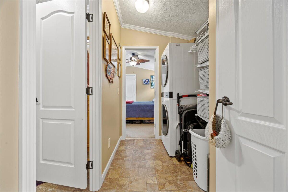 72 Golden Era Circle Property Photo 12