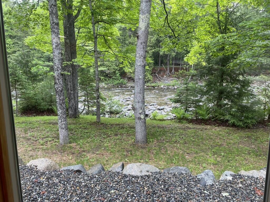 1011 Little Poplar Stream Road Property Photo 4